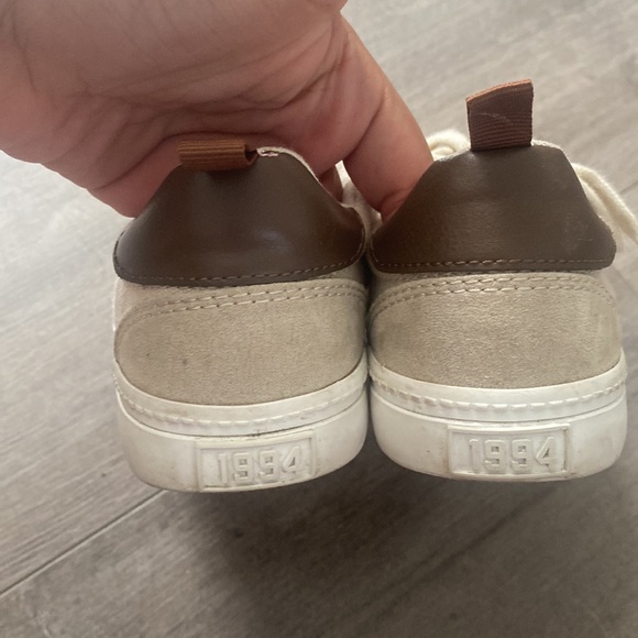 Boy's Old Navy Shoes - Picture 3 of 5